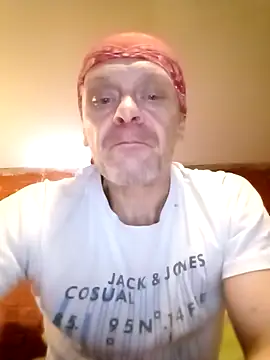 Snapshot of Kuba_Gd chatting on October 8, 2025, 3:19 am Kuba Gd online show from October 8, 2025, 3:19 am