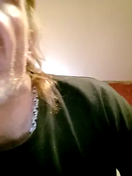 Snapshot of Kuba_Gd chatting on September 20, 2025, 12:59 am Kuba Gd online show from September 20, 2025, 12:59 am