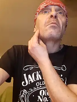 Snapshot of Kuba_Gd chatting on March 7, 2025, 9:07 am Kuba Gd online show from March 7, 2025, 9:07 am