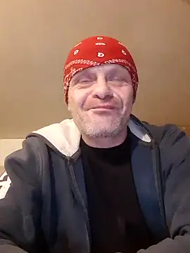 Snapshot of Kuba_Gd chatting on March 11, 2025, 1:16 am Kuba Gd online show from March 11, 2025, 1:16 am