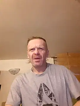 Snapshot of Kuba_Gd chatting on March 19, 2025, 4:47 am Kuba Gd online show from March 19, 2025, 4:47 am