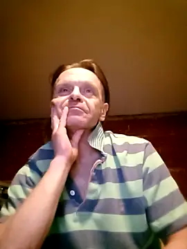 Snapshot of Kuba_Gd chatting on October 2, 2025, 2:37 am Kuba Gd online show from October 2, 2025, 2:37 am