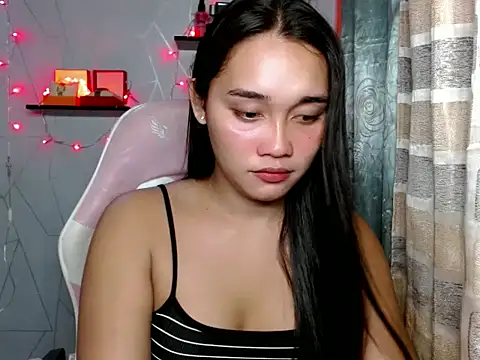 asian cumstarrhian online show from November 28, 2025, 11:49 pm