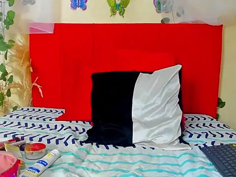 Snapshot of camila_collins7 chatting on October 20, 2025, 12:17 pm camila collins7 online show from October 20, 2025, 12:17 pm