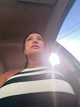 mia mancinii online show from June 19, 2026, 9:20 pm