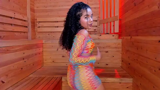esther sofia online show from June 11, 2026, 8:28 pm