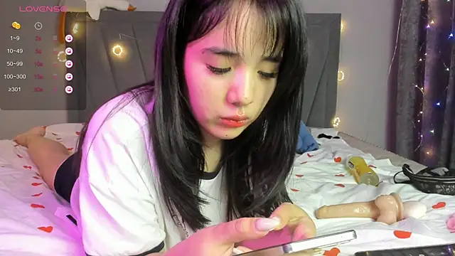 qimiiqo online show from April 2, 2026, 5:08 pm