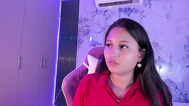 Laly Cherry  online show from October 21, 2025, 12:37 pm