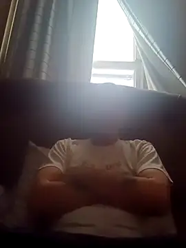 Snapshot of gpjr80 chatting on February 4, 2026, 9:54 pm gpjr80 online show from February 4, 2026, 9:54 pm