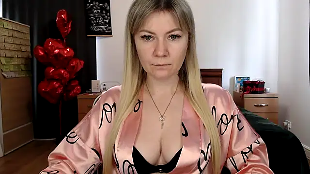 ParadiseAlina online show from February 14, 2026, 1:44 pm