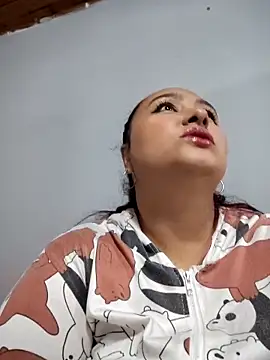 Snapshot of Freyacooper chatting on September 21, 2025, 1:55 am Freyacooper online show from September 21, 2025, 1:55 am