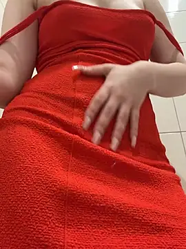 Cumonmme online show from April 10, 2026, 9:33 pm