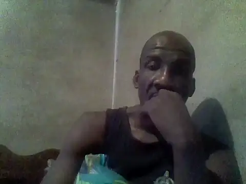 Snapshot of longdickson12345 chatting on May 17, 2026, 6:13 am longdickson12345 online show from May 17, 2026, 6:13 am