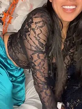 BrunetteBliss69 online show from October 30, 2025, 3:27 am