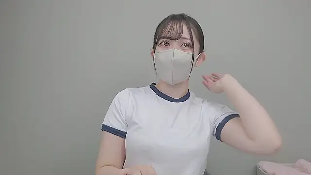 Sakura sweety online show from October 26, 2025, 2:01 am