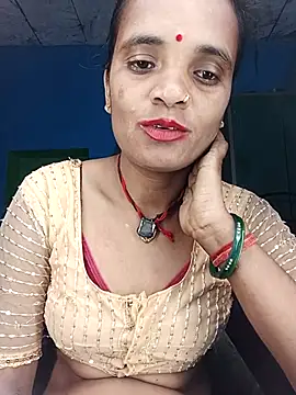 Hotwera online show from October 13, 2025, 9:49 pm