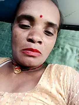 Hotwera online show from September 26, 2025, 8:27 pm