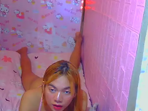ursexy prettytrans online show from September 21, 2025, 3:55 am
