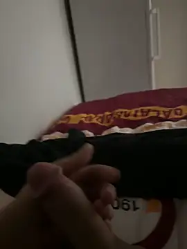 Snapshot of samksa77 chatting on October 18, 2025, 5:59 pm samksa77 online show from October 18, 2025, 5:59 pm