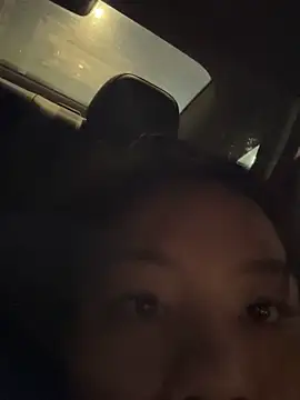 Snapshot of mmoo99770 chatting on December 1, 2025, 10:27 am mmoo99770 online show from December 1, 2025, 10:27 am