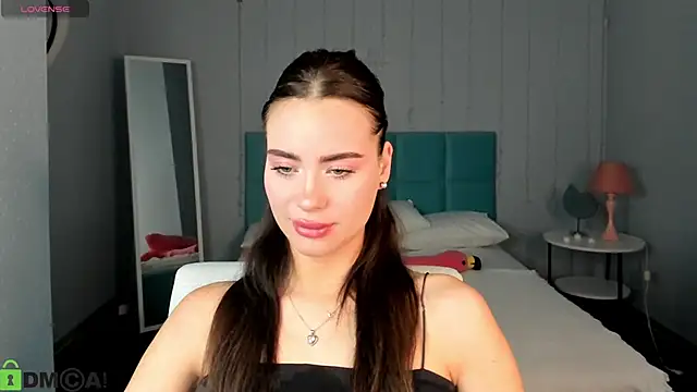 Ameli Povilain online show from January 18, 2026, 4:16 am