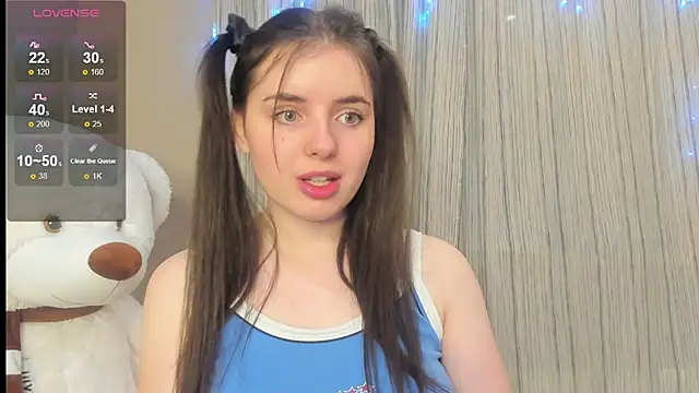 Your little Raccoon online show from September 19, 2025, 9:41 pm