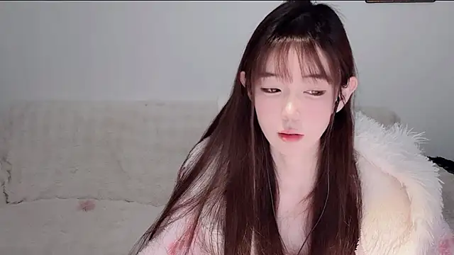 Xiao-runbao online show from January 13, 2026, 2:43 pm