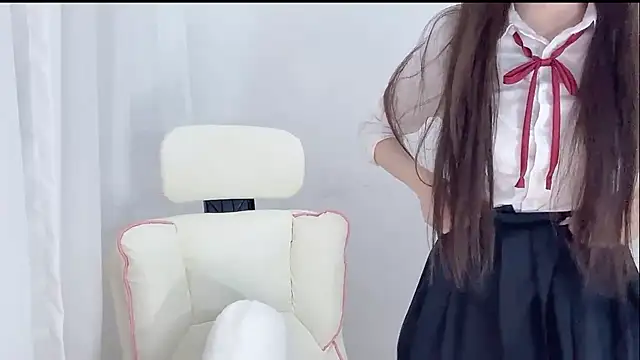 Snapshot of Xiao-runbao chatting on October 27, 2025, 2:29 pm Xiao-runbao online show from October 27, 2025, 2:29 pm