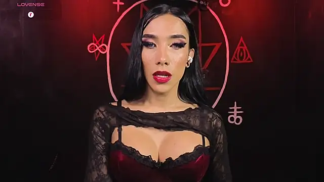 Snapshot of Victoriavampire666 chatting on May 5, 2026, 2:03 am Victoriavampire666 online show from May 5, 2026, 2:03 am