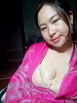 suki-lady online show from November 22, 2025, 2:49 pm