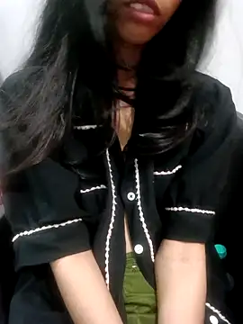 Snapshot of Daizy_Shah chatting on October 30, 2025, 11:01 pm Daizy Shah online show from October 30, 2025, 11:01 pm