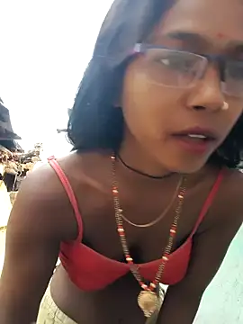 Fasfas2 online show from February 11, 2026, 2:55 am