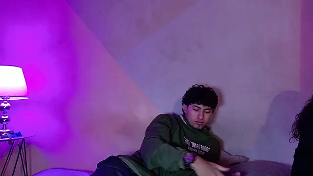 Laura and Kevin online show from September 16, 2025, 1:56 pm