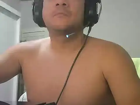 Miguelion2308 online show from November 4, 2025, 2:04 am