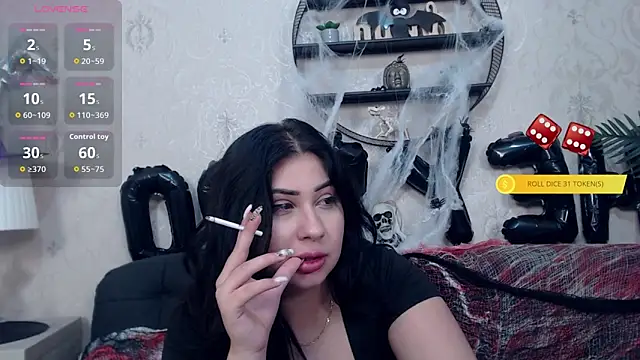 AnaysDivine online show from October 22, 2025, 8:14 am