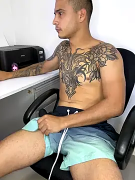 AndrewGmz online show from November 16, 2025, 2:16 am