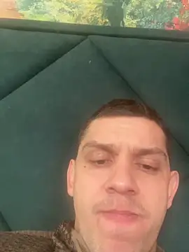 Snapshot of BogdanNegoda chatting on February 4, 2026, 10:21 am BogdanNegoda online show from February 4, 2026, 10:21 am