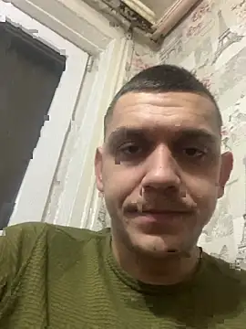 Snapshot of BogdanNegoda chatting on February 18, 2026, 4:03 pm BogdanNegoda online show from February 18, 2026, 4:03 pm