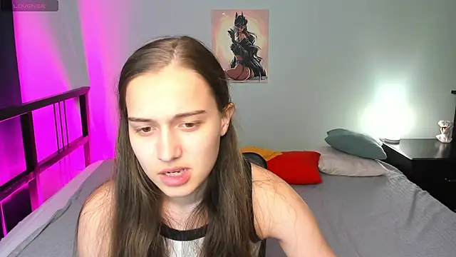 Alisa  Kelly online show from October 21, 2025, 1:27 am