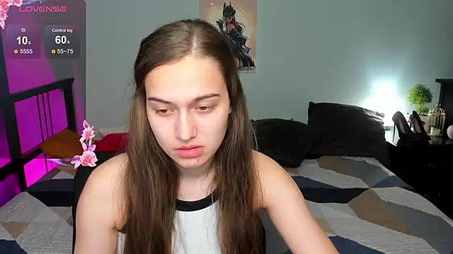 Alisa  Kelly online show from November 20, 2025, 2:12 am