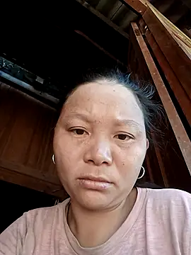 Snapshot of linh-miu chatting on October 10, 2025, 3:07 am linh-miu online show from October 10, 2025, 3:07 am