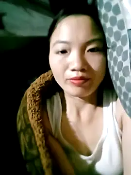 ngan-cute online show from October 14, 2025, 3:18 am