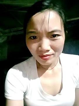 ngan-cute online show from October 8, 2025, 2:02 am