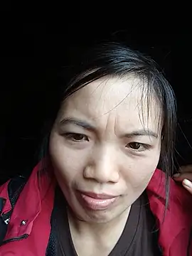 Snapshot of ngan-cute chatting on June 21, 2026, 8:42 am ngan-cute online show from June 21, 2026, 8:42 am