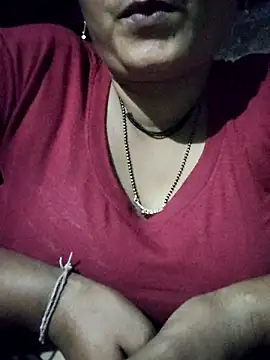 Kavya hot online show from October 24, 2025, 4:06 pm