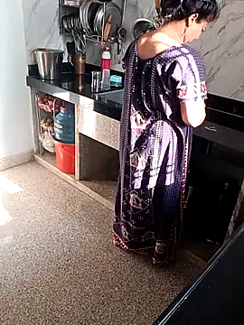Snapshot of angel_ridhi chatting on June 18, 2026, 2:10 am angel ridhi online show from June 18, 2026, 2:10 am