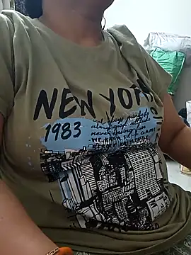 Snapshot of angel_ridhi chatting on June 9, 2026, 4:08 pm angel ridhi online show from June 9, 2026, 4:08 pm