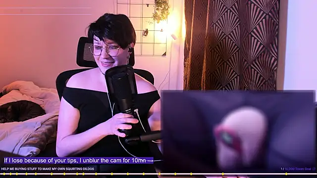 Snapshot of MossPrince chatting on May 5, 2026, 7:39 pm MossPrince online show from May 5, 2026, 7:39 pm