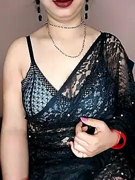 Snapshot of Oh_011 chatting on November 8, 2025, 1:25 pm Oh 011 online show from November 8, 2025, 1:25 pm