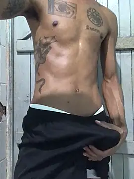 lcsexy45 online show from March 12, 2026, 4:33 pm